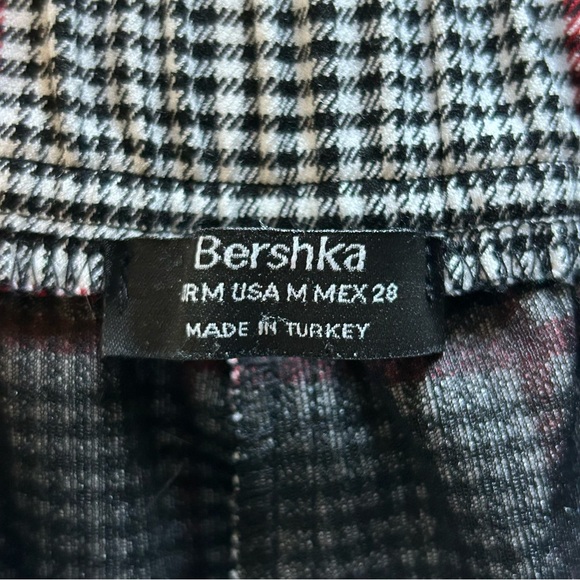 Bershka Grey Plaid Buckle Mini Skirt M - Picture 2 of 4